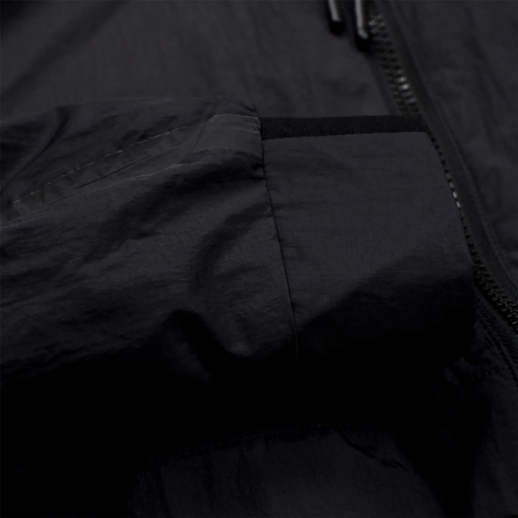 Aston Lightweight Nylon Jacket Black - W21