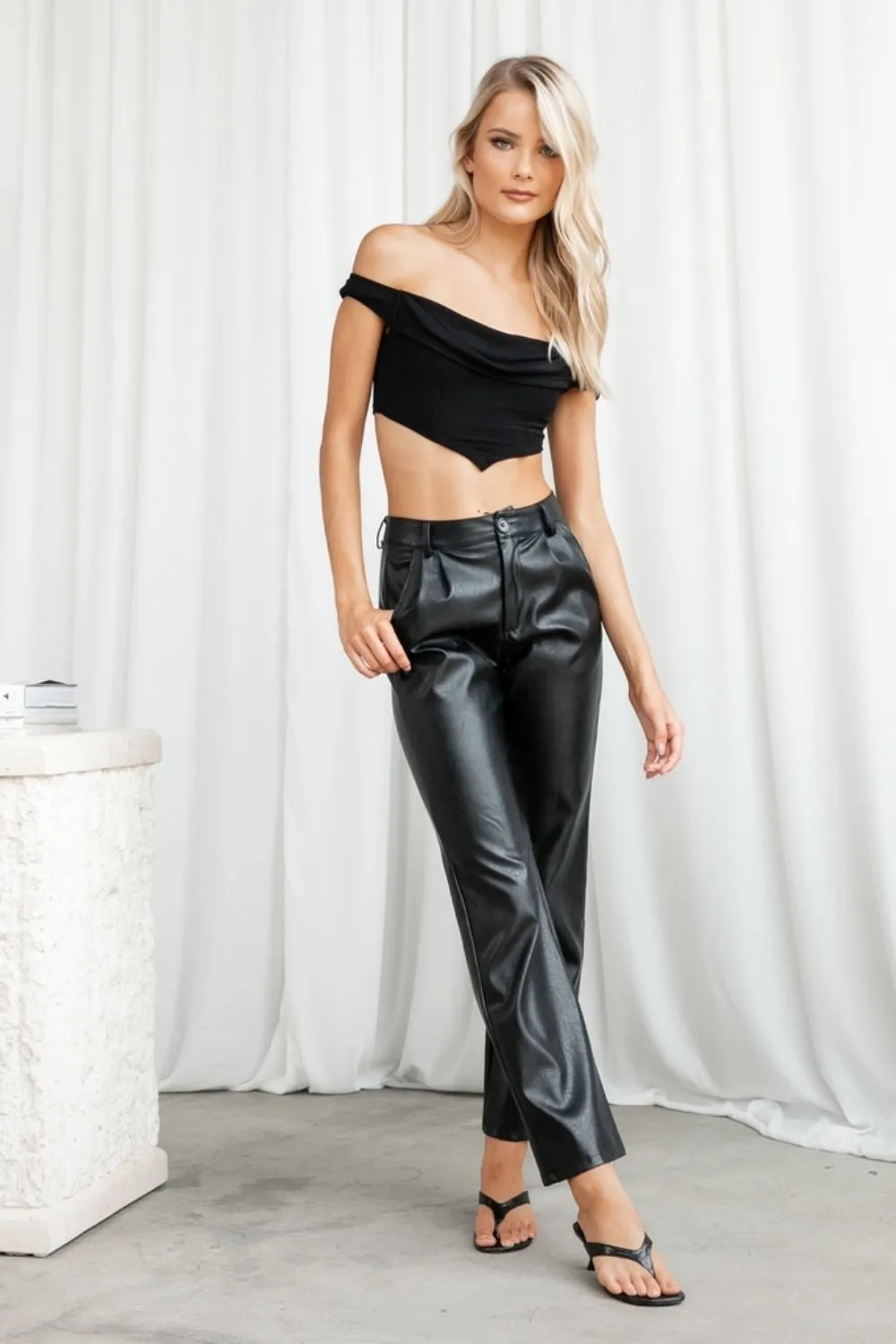 Black Off Shoulder Detailed Crop Top