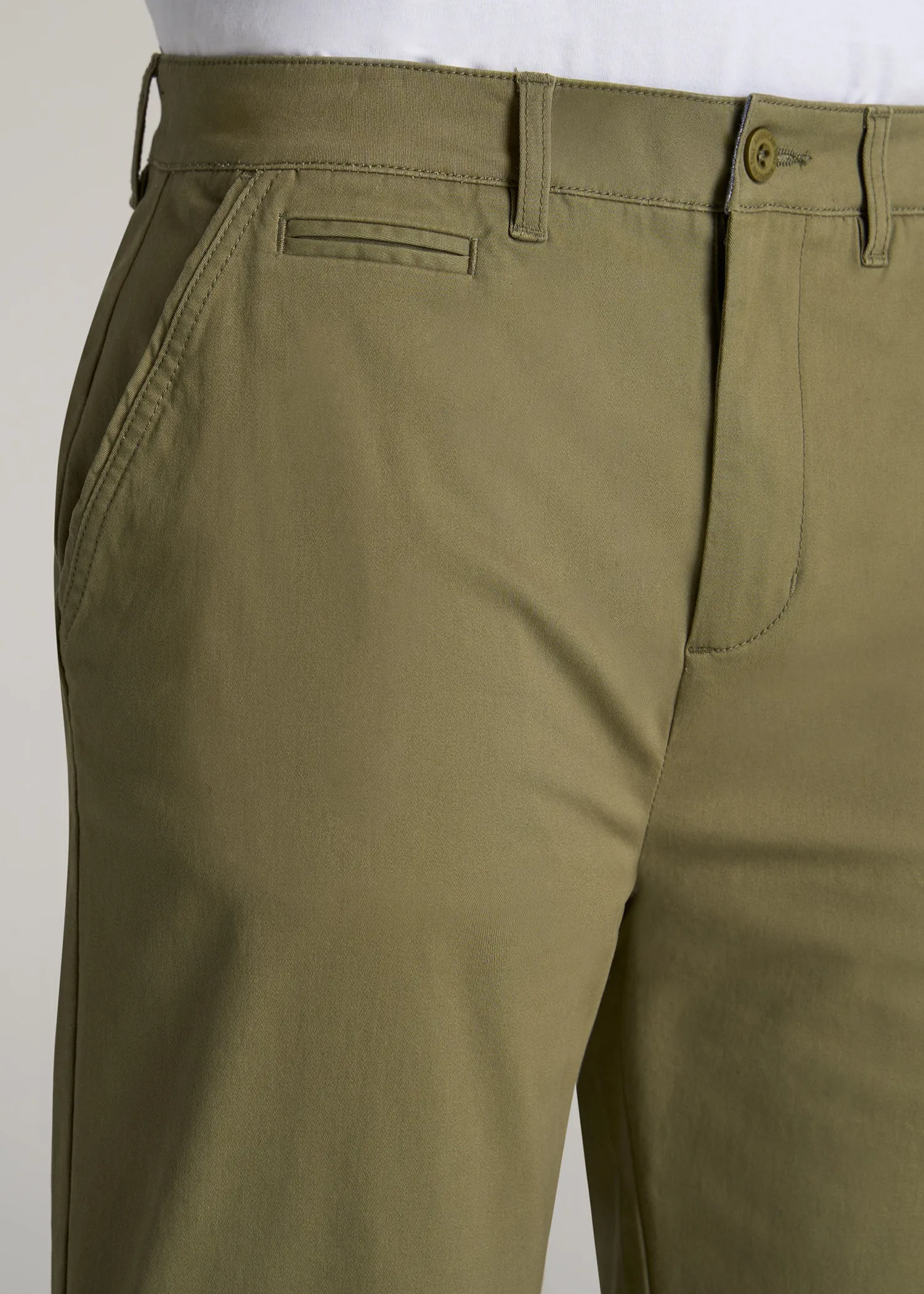 Chino Shorts for Tall Men in Fatigue Green