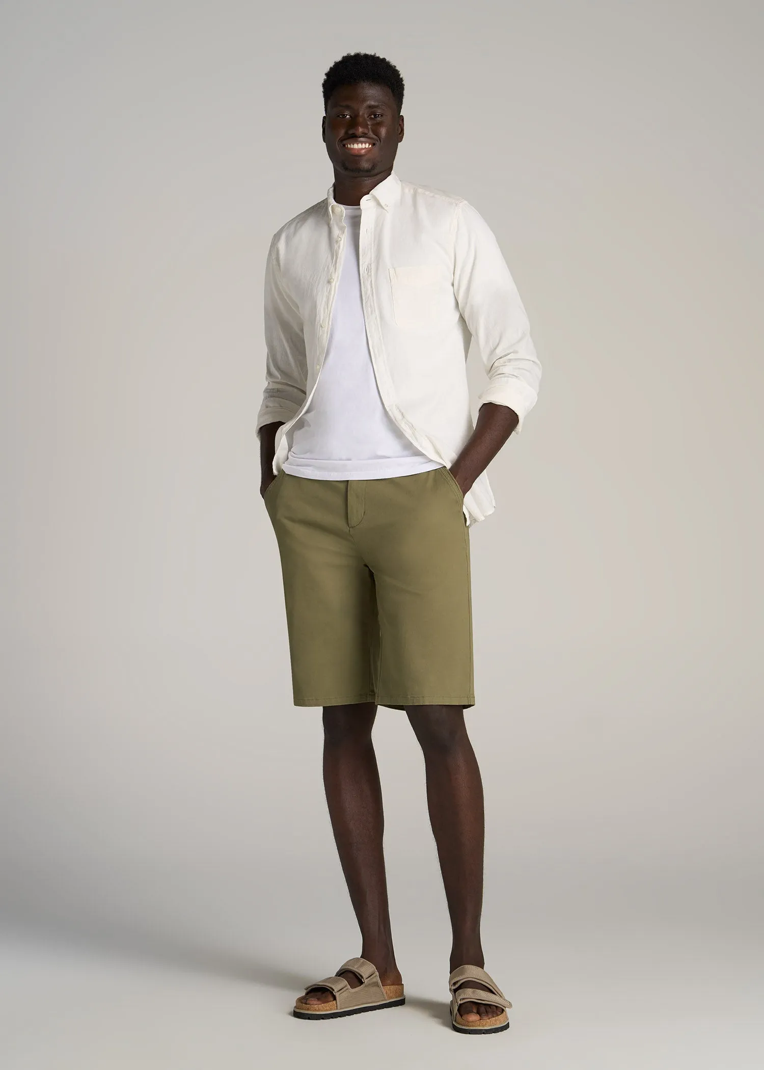 Chino Shorts for Tall Men in Fatigue Green