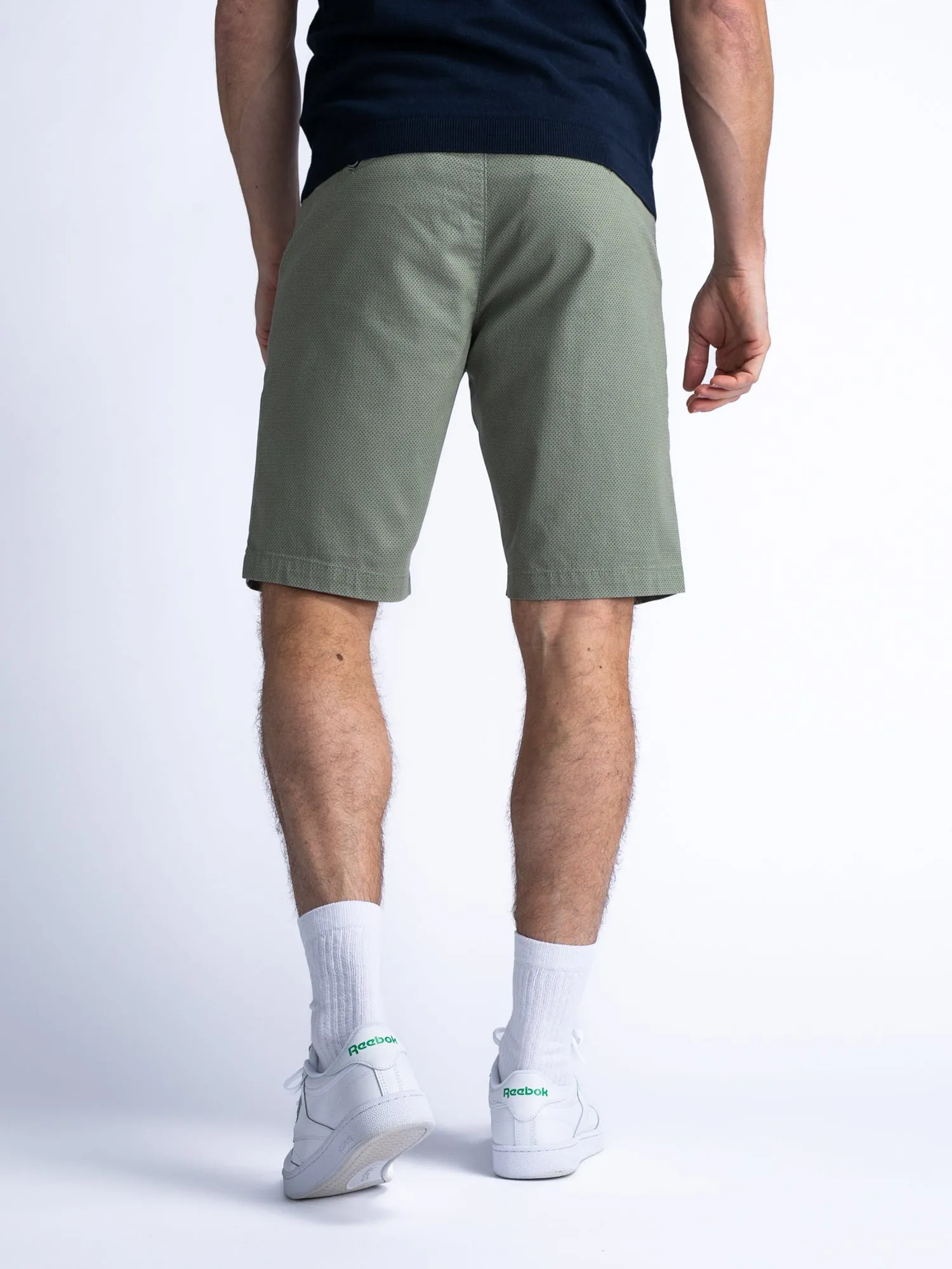 Chino Shorts with Belt Breezeify