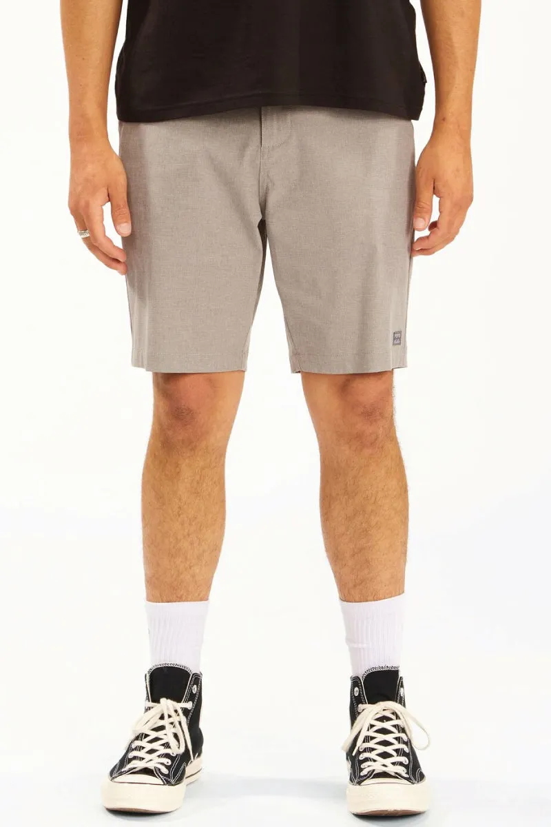 Crossfire Mid Submersible Shorts