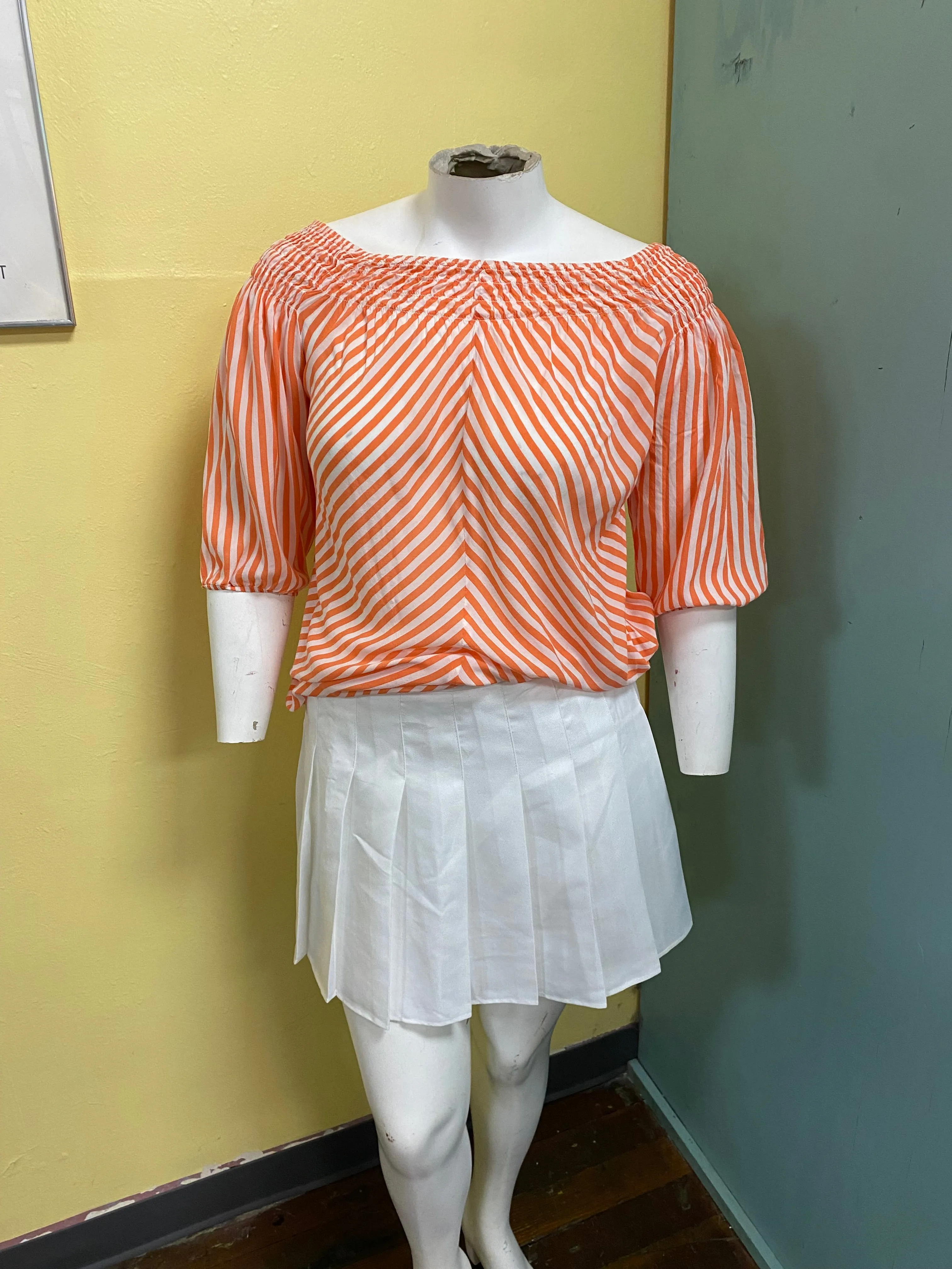 Garden & Greene Orange Tops, Large