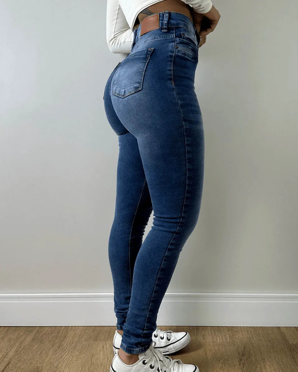 High-Rise Stretch-Jeans im angesagten Stil