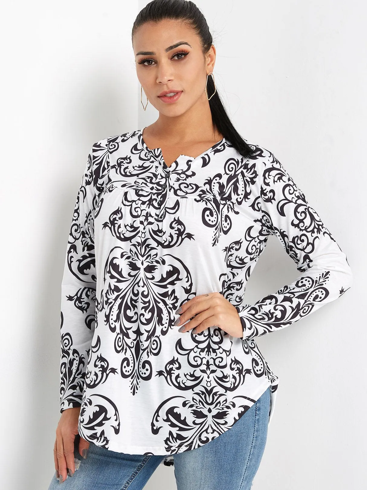 OEM ODM V-Neck Long Sleeve Tribal Print Black Blouses